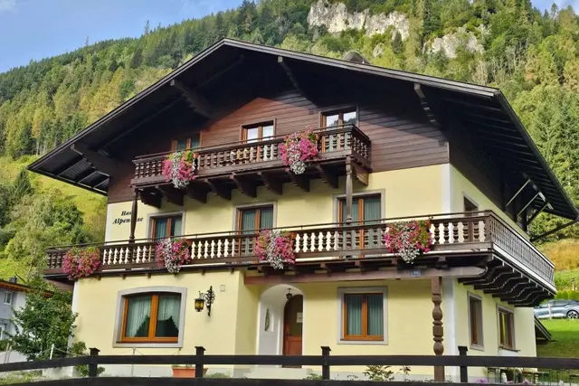 Haus Alpenrose