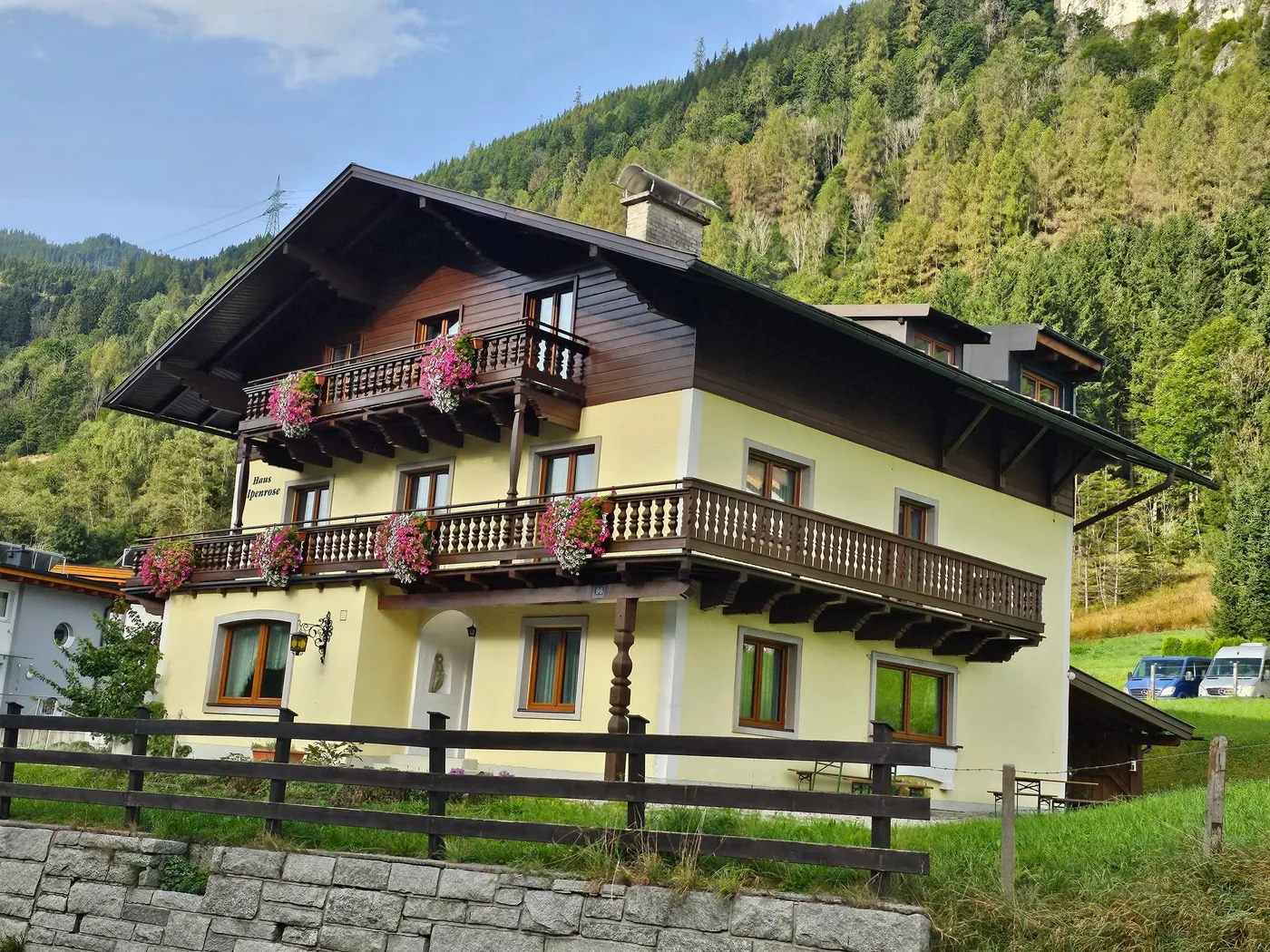 Ferienhaus Alpenrose